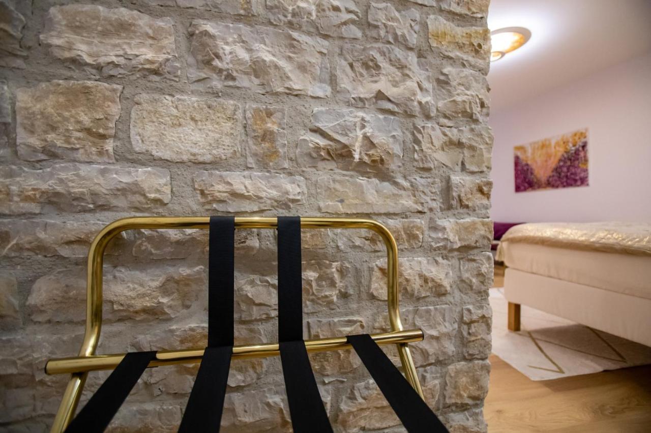 La Piazzetta Suite Potenza Bagian luar foto